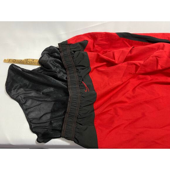 Nike Red Black Athletic Shorts XXL Mesh Lined Drawstring Waist - Picture 10 of 11